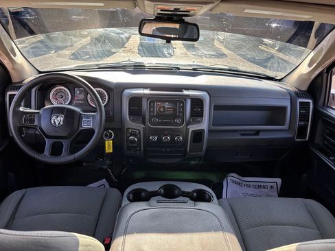 Used 2015 RAM 1500 Express image 19