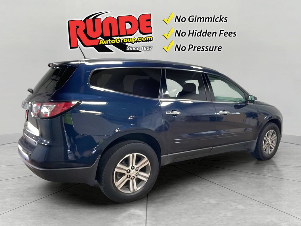 Used 2017 Chevrolet Traverse LT w/ Traveler's Package FWD image 6