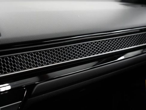 New 2026 Honda Civic Sport image 25