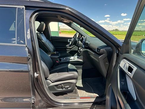 Used 2020 Ford Explorer ST w/ ST Street Pack AWD/4WD image 29