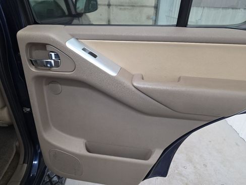 Used 2012 Nissan Pathfinder Silver image 41