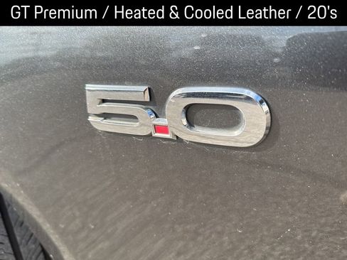 Used 2017 Ford Mustang GT Premium image 3