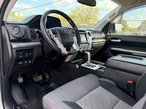Used 2016 Toyota Tundra SR5 w/ TRD Off Road Package image 17