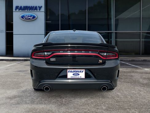 Used 2022 Dodge Charger Scat Pack RWD image 5