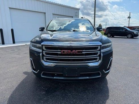 Used 2020 GMC Acadia SLT w/ Driver Alert Package II AWD/4WD image 3