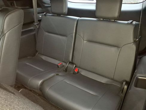 Used 2024 Mitsubishi Outlander AWD image 27