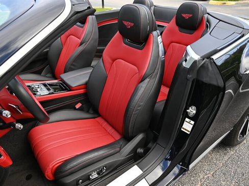 Used 2023 Bentley Continental GT V8 AWD/4WD image 41