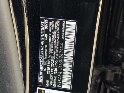 Used 2025 Mercedes-Benz C 300 4MATIC Sedan image 16