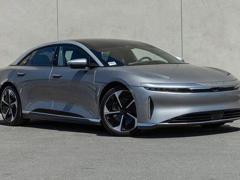 Used 2023 Lucid Air Grand Touring image 18