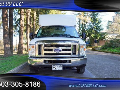 Used 2016 Ford E-350 and Econoline 350 Super Duty RWD image 6
