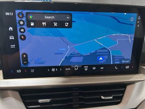 New 2026 Ford Explorer Active w/ Active Comfort Package AWD/4WD image 3