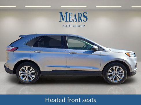 Used 2022 Ford Edge Titanium image 7