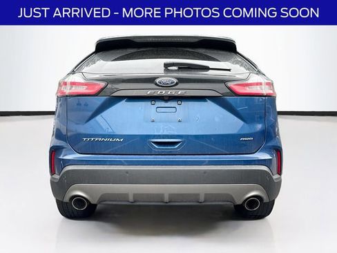 Certified 2022 Ford Edge Titanium AWD/4WD image 7