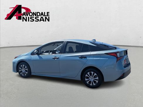 Used 2022 Toyota Prius XLE image 4