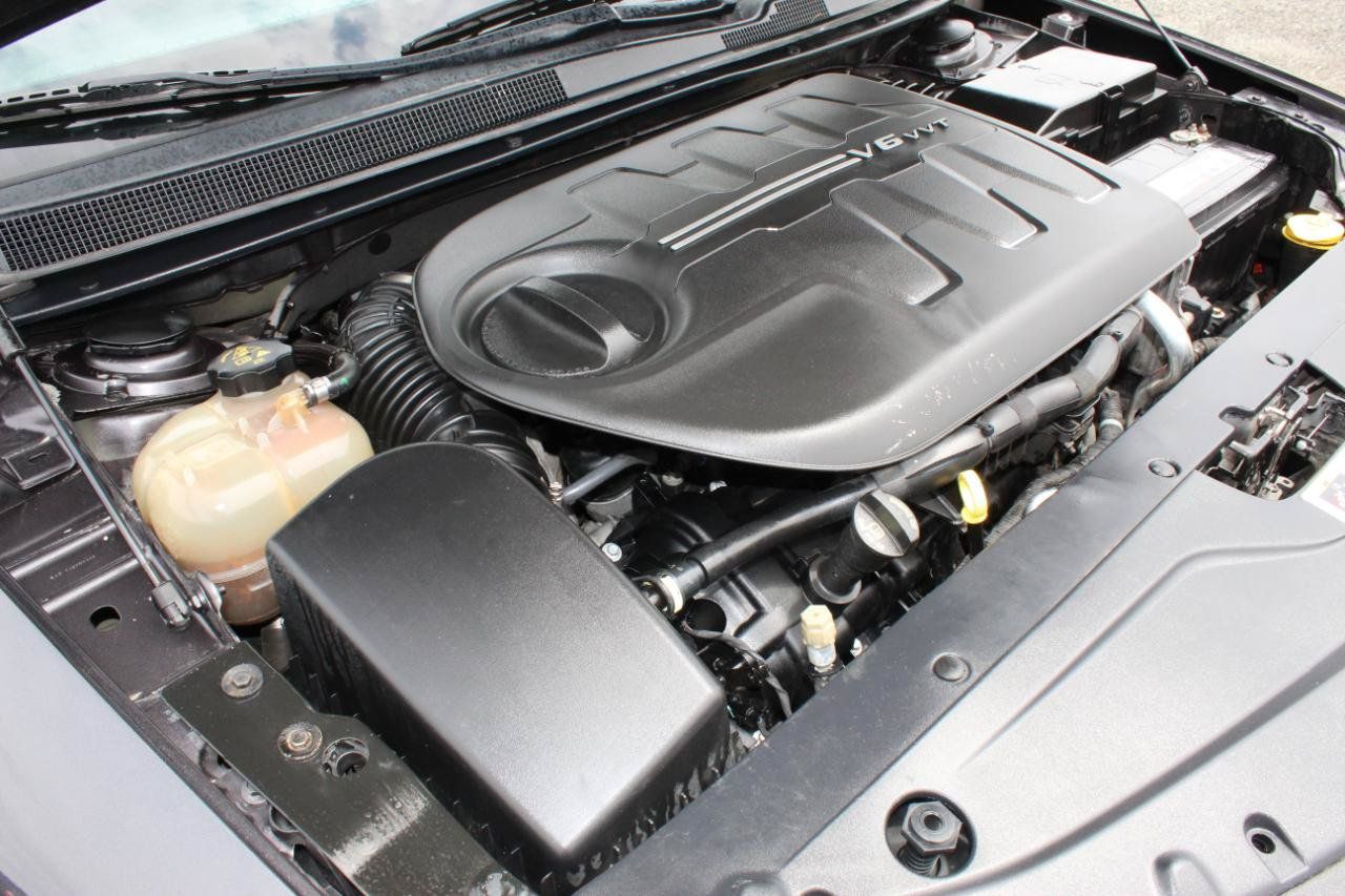 Used 2016 Chrysler 200 S AWD/4WD image 34