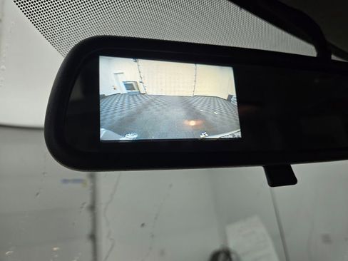 Used 2023 GMC Savana 2500 image 28