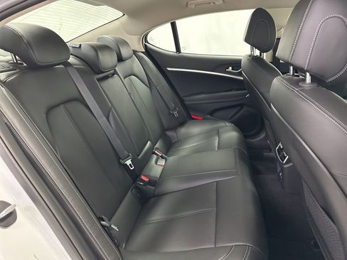 Used 2026 Genesis G70 2.5T image 22