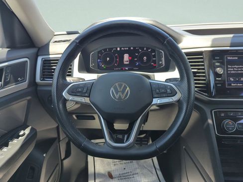 Used 2023 Volkswagen Atlas SEL Premium AWD/4WD image 22
