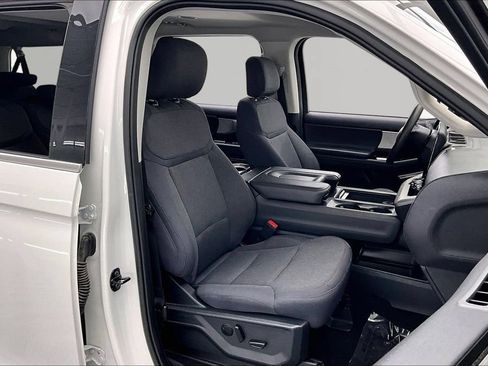 Certified 2025 Ford Expedition Max Active AWD/4WD image 7