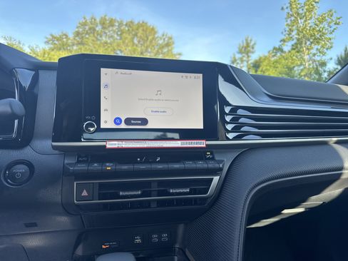 New 2026 Toyota Camry SE FWD image 19