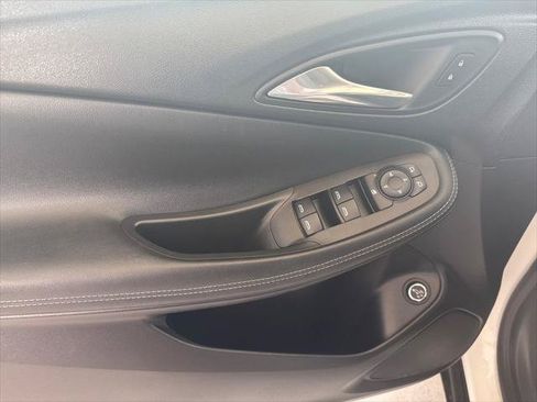Used 2020 Buick Encore GX Select FWD image 13