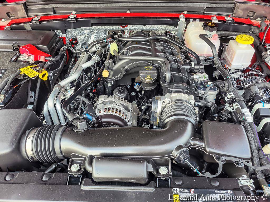 Certified 2026 Jeep Gladiator Mojave AWD/4WD image 30