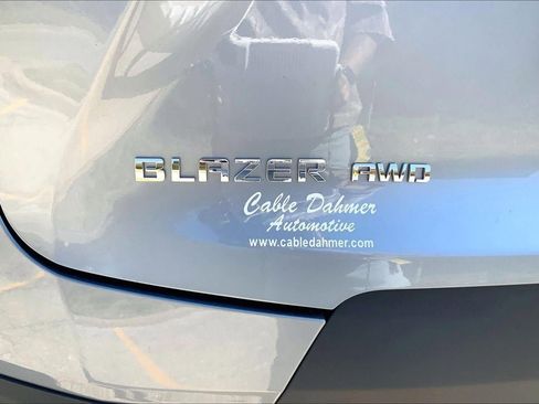 Used 2025 Chevrolet Blazer LT image 7