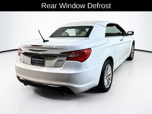 Used 2014 Chrysler 200 Limited FWD image 10