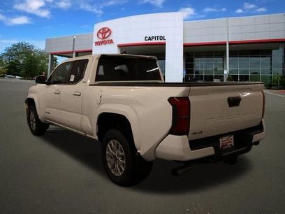 New 2026 Toyota Tacoma SR5