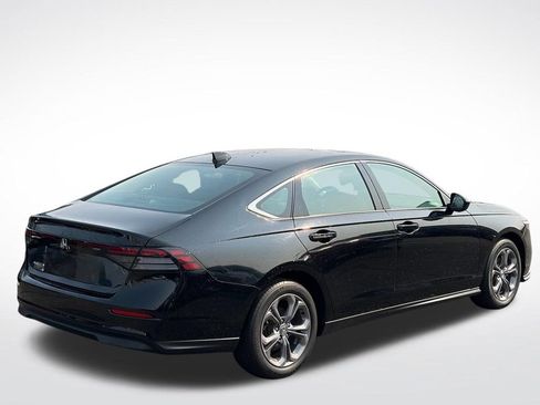 Used 2024 Honda Accord EX image 6