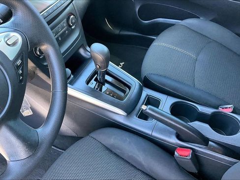 Used 2018 Nissan Sentra S image 15