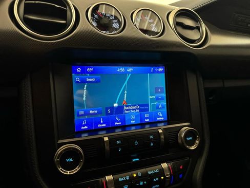 Used 2021 Ford Mustang Shelby GT500 w/ Technology Package RWD image 28