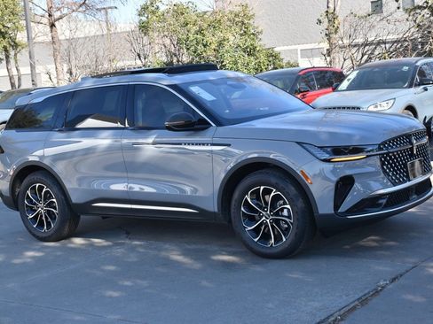 New 2026 Lincoln Nautilus Premier w/ Equipment Group 102A image 4