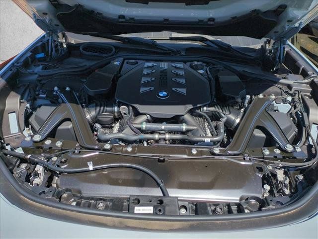 New 2026 BMW 760i xDrive w/ Premium Package AWD/4WD image 17
