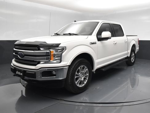 Used 2019 Ford F150 Lariat w/ Trailer Tow Package AWD/4WD image 2