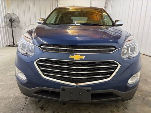 Used 2016 Chevrolet Equinox LTZ w/ Enhanced Convenience Package FWD image 2