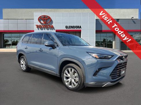 Used 2024 Toyota Grand Highlander AWD image 1