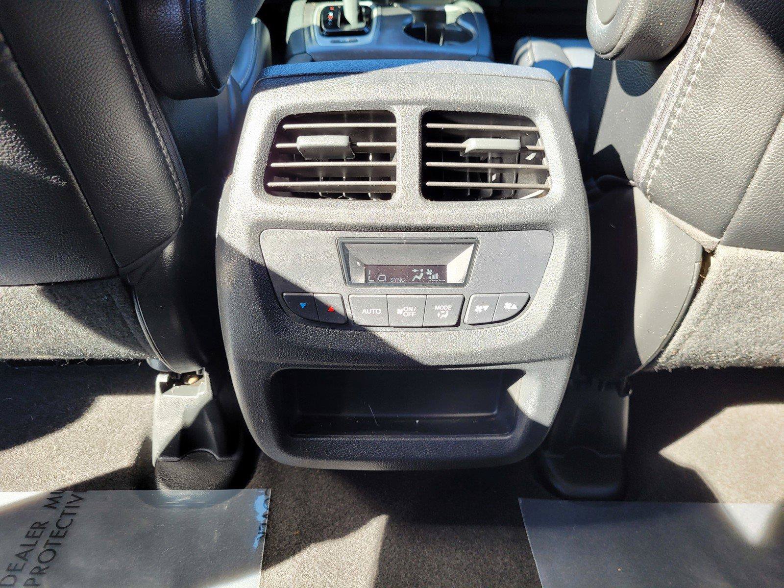 Used 2017 Honda Pilot EX-L image 16