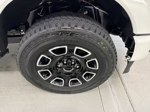 New 2026 Ford F250 Platinum AWD/4WD image 5