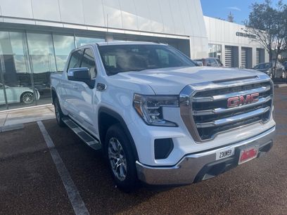 Used 2019 GMC Sierra 1500 SLE w/ SLE Value Package