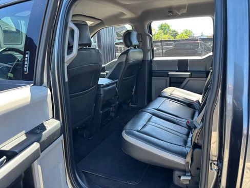 Used 2017 Ford F150 XLT AWD/4WD image 20