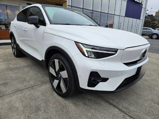 Used 2023 Volvo C40 P8 Recharge Ultimate AWD/4WD image 3