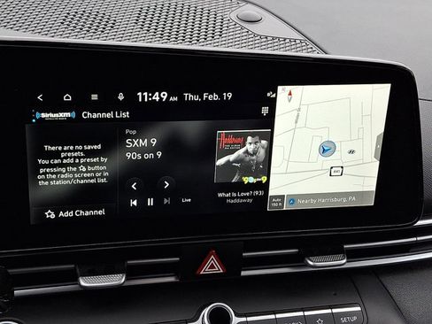 Used 2023 Hyundai Elantra Limited image 18