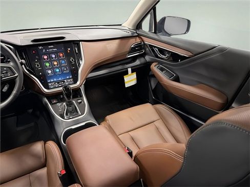 Used 2025 Subaru Outback Touring XT image 29