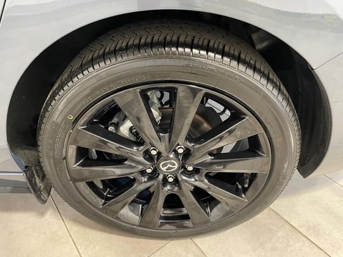 Used 2024 MAZDA MAZDA3 s image 9