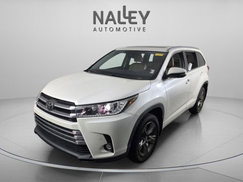 Used 2019 Toyota Highlander Limited image 1