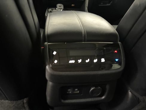 Used 2023 Genesis G70 2.0T w/ Sport Prestige Package AWD/4WD image 27