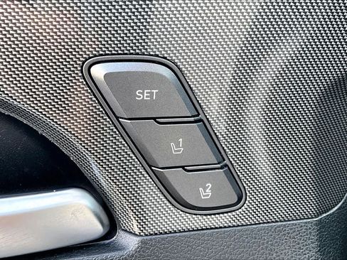 Used 2022 Hyundai Santa Fe Limited FWD image 32