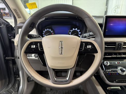 Used 2022 Lincoln Corsair FWD w/ Equipment Group 101A image 15