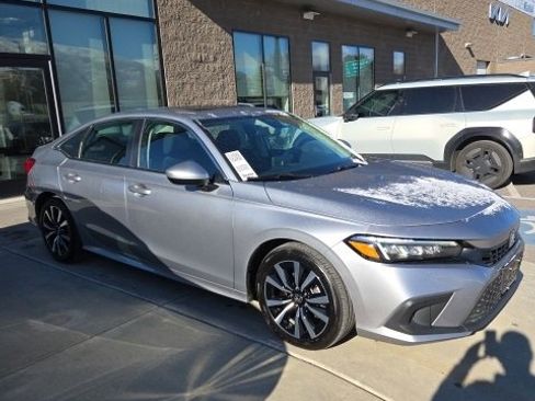 Used 2022 Honda Civic EX image 1